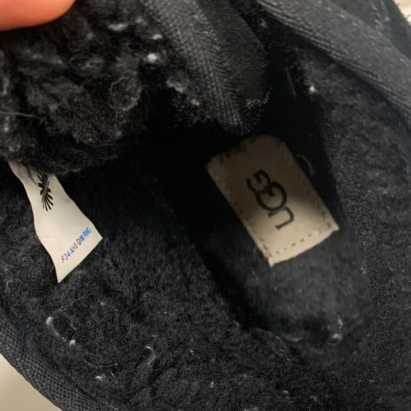 UGG Neumel Black Boots - Picture 8 of 9